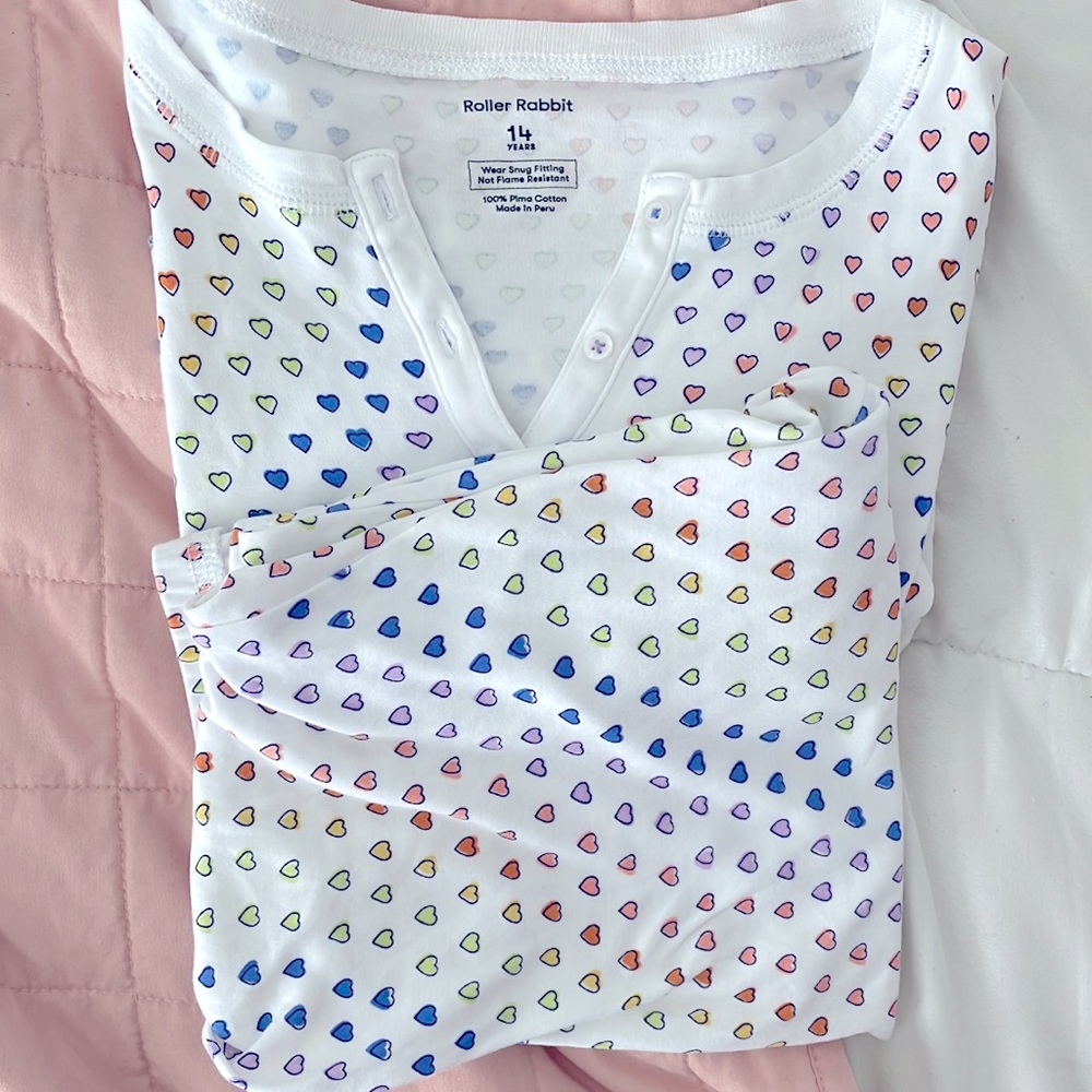 Roller rabbit disco hearts size 14 years kids (xs) Barely worn preppy pjs